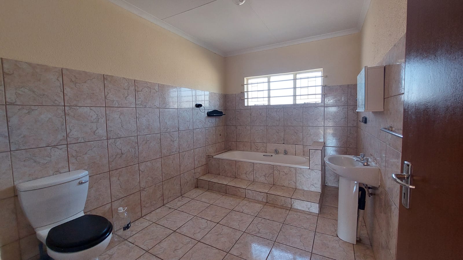 4 Bedroom Property for Sale in Riebeeckstad Free State